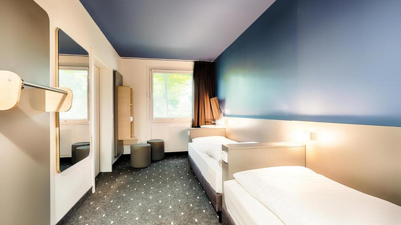 B&B Hotel Muenchen-Garching Гархинг бай Мюнхен Екстериор снимка