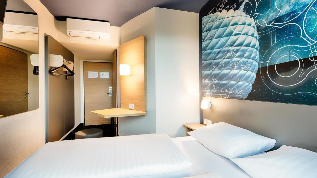 B&B Hotel Muenchen-Garching Гархинг бай Мюнхен Екстериор снимка