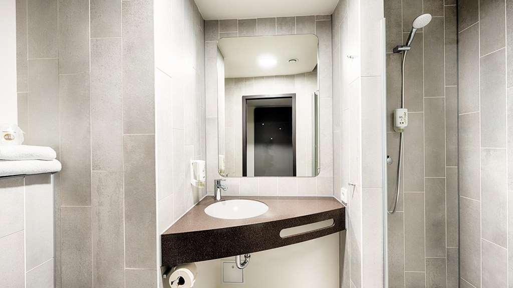 B&B Hotel Muenchen-Garching Гархинг бай Мюнхен Стая снимка
